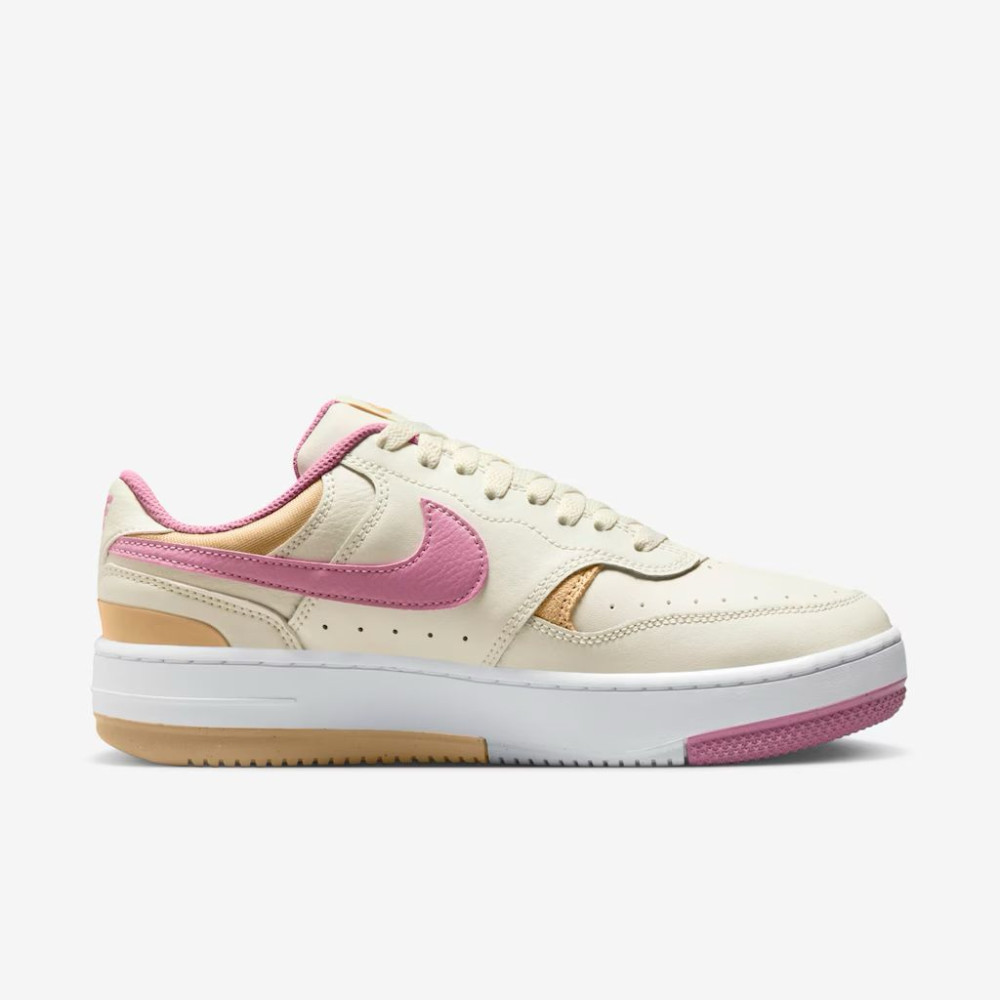 Tênis Nike Lilas