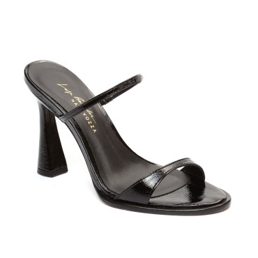 Mule Luiza Barcelos Verniz Preto